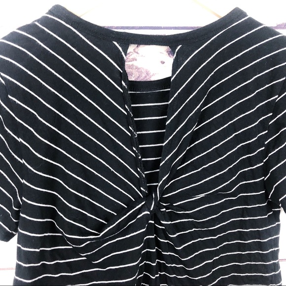 BP Black Striped Twisted Back Casual Tee Sz XS - Picture 5 of 6